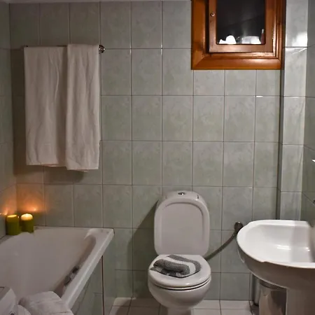 Feriehus Lila's Mikros Prinos